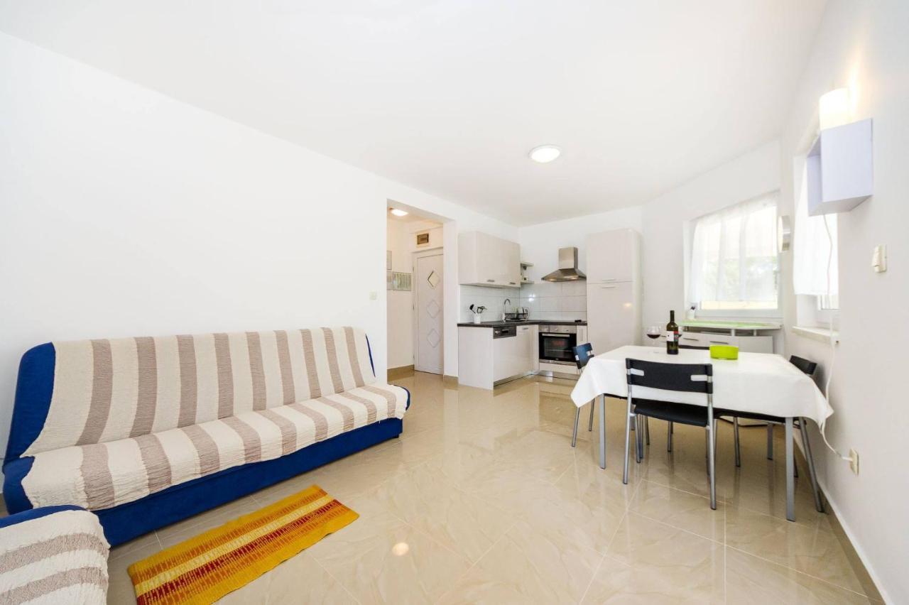 Apartmani Tanja Pridraga Bagian luar foto
